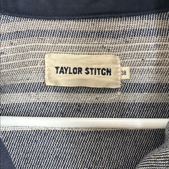 Taylor Stitch Chore Jacket, Navy Dry Waxed Canvas, Size 38 Small - Picture 4 of 5
